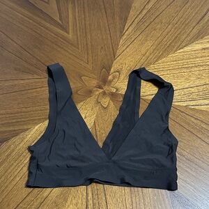 Urban Outfitters Black V-Neck Wireless Bralette